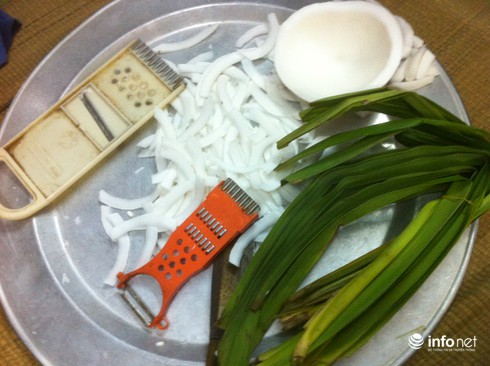 Cách làm mứt dừa ngũ sắc đón Tết - ảnh 1