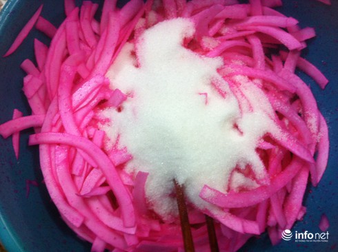 Cách làm mứt dừa ngũ sắc đón Tết - ảnh 4