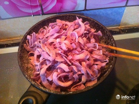 Cách làm mứt dừa ngũ sắc đón Tết - ảnh 7