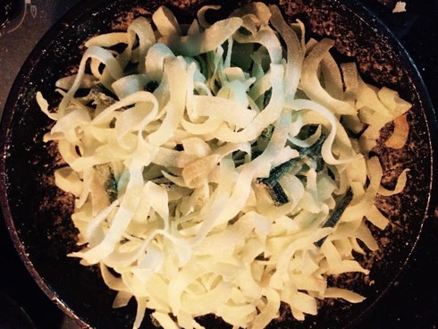 Cách làm mứt dừa lá dứa thơm ngậy, đẹp mắt nhất - ảnh 6