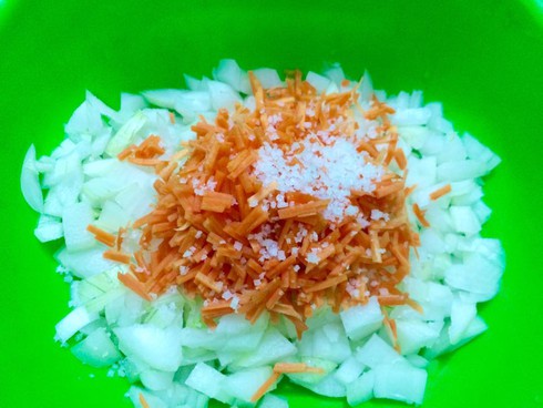 Cách làm nem bơ hải sản đơn giản, hấp dẫn cho ngày Tết - ảnh 3