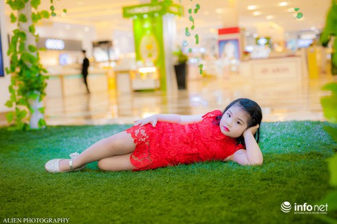 Mẫu nhí Linh Chi và Bảo Ngọc cực xinh trong thời trang ren hè siêu hot - ảnh 10