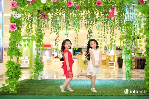 Mẫu nhí Linh Chi và Bảo Ngọc cực xinh trong thời trang ren hè siêu hot - ảnh 2