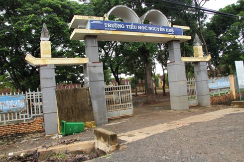 Đắk Nông: Bảo vệ trường bị tố hiếp dâm nhiều học sinh tiểu học - ảnh 1