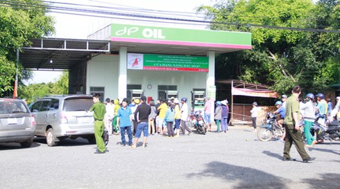 Đắk Lắk: Thanh niên chết bất thường trong cây xăng với nhiều vết cắt trên mặt - ảnh 1