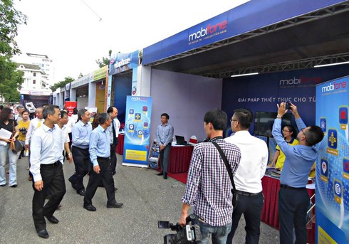 20 doanh nghiệp tham gia triển lãm sản phẩm CNTT-TT tại Lào Cai - ảnh 7