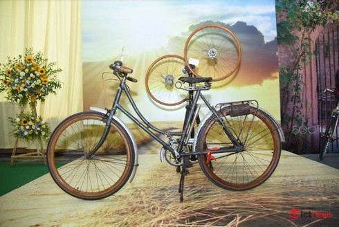 Xem những chiếc xe đạp cổ giá đắt ngang ô tô đang được trưng bày tại Hà Nội - ảnh 4