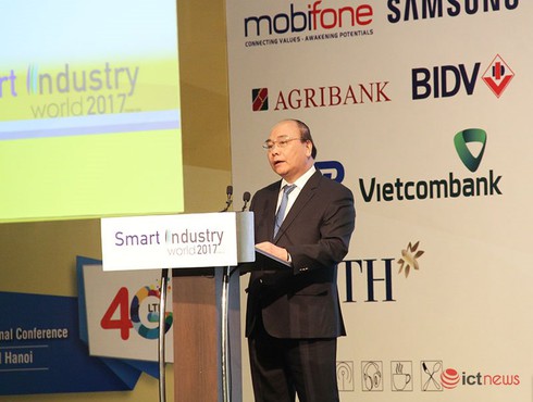 Thủ tướng: Cách mạng công nghiệp 4.0 là cơ hội thực hiện khát vọng dân tộc - ảnh 1