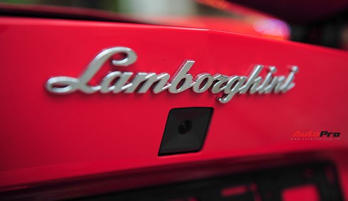 Chán phong cách Dubai, Lamborghini Aventador Roadster về màu nguyên bản tại Hà Nội - Ảnh 8.