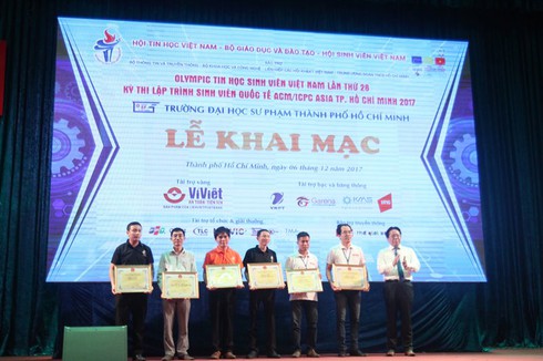 Khai mạc Olympic Tin học Sinh viên Việt Nam năm 2017 - ảnh 1
