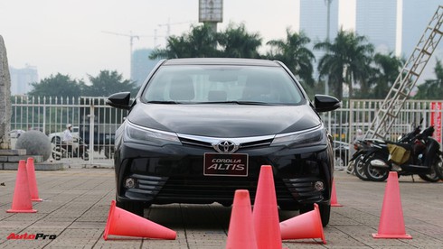 10 xe bán chạy nhất tháng 11: Toyota tạo kỷ lục doanh số - Ảnh 2.