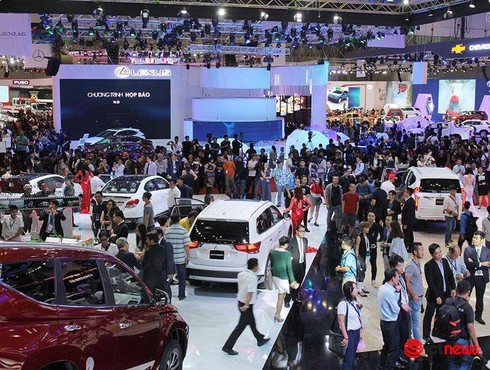 Ô tô nhập khẩu khan hiếm, vỡ mộng mua xe giá rẻ - ảnh 1