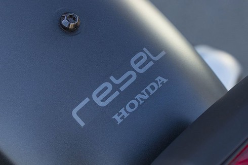 Soi thiết kế chi tiết xe phân khối lớn Honda Rebel 300cc - ảnh 5