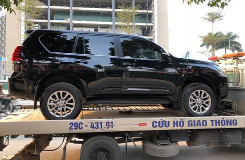 Sau Tết, giá xe Toyota Land Cruiser, Prado còn tăng mạnh - Ảnh 1.