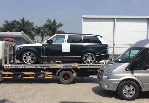 Đại gia Lào Cai nhận xe Range Rover SVAutobiography 20 tỷ chính hãng chơi Tết - Ảnh 4.