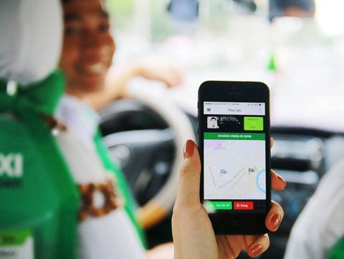 Sở Giao thông Vận tải Hà Nội kiến nghị coi Uber, Grab là một dạng kinh doanh taxi - ảnh 1