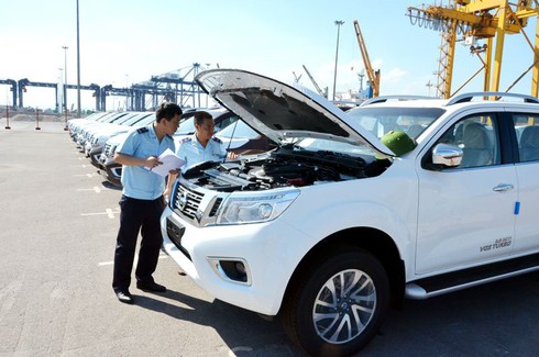 Thêm gần 300 ô tô nhập khẩu nguyên chiếc, không có xe nào từ thị trường ASEAN - ảnh 1