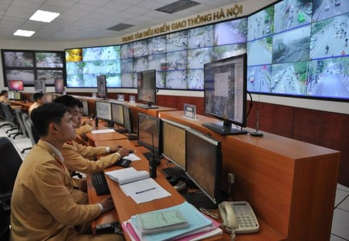 Nghiên cứu mở rộng hệ thống đăng ký ô tô, mô tô trực tiếp qua Internet - ảnh 1