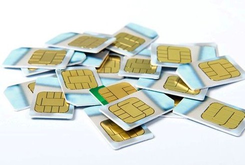 Thu giữ hàng nghìn chiếc SIM điện thoại nhập lậu từ Trung Quốc - ảnh 1