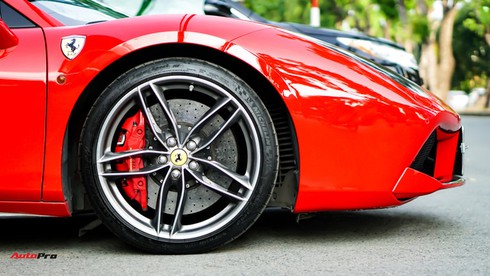 Ferrari 488 Spider kí gửi tại showroom xe cũ Hà Nội với giá ngang Mercedes-Maybach S500 - Ảnh 5.