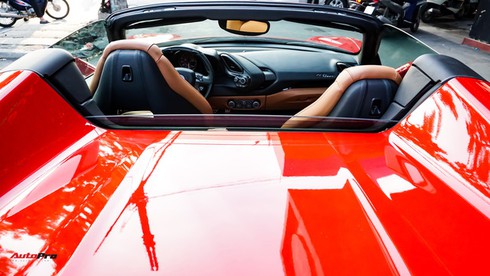 Ferrari 488 Spider kí gửi tại showroom xe cũ Hà Nội với giá ngang Mercedes-Maybach S500 - Ảnh 25.