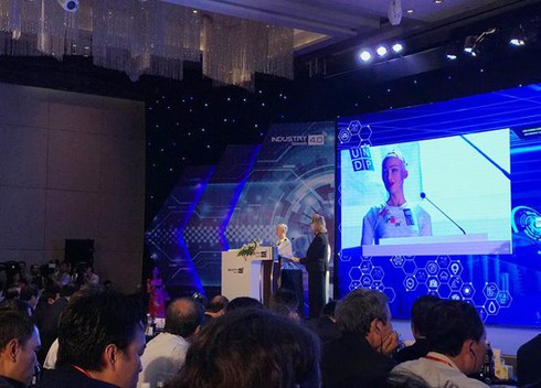 Khai mạc Diễn đàn cấp cao và Triển lãm quốc tế về Công nghiệp 4.0 - ảnh 2