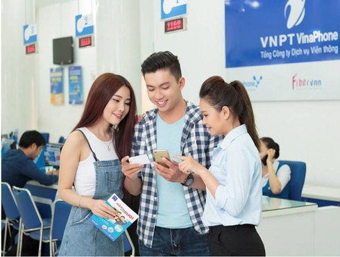 VinaPhone thử nghiệm thành công chuyển đổi thuê bao 11 số về 10 số/ VinaPhone diễn tập chuyển đổi thành công thuê bao 11 số sang 10 số / VinaPhone cung cấp công cụ hỗ trợ thuê bao 11 số về 10 số có thể tự đồng bộ danh bạ