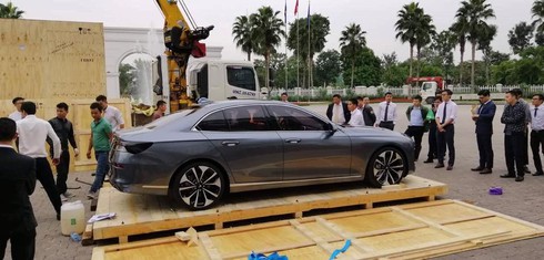 Sedan VinFast Lux A2.0 bất ngờ lộ diện, chờ ngày ra mắt thị trường Việt Nam - ảnh 2