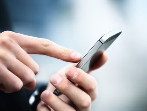 Hà Nội tiếp nhận kiến nghị, đề xuất của người dân qua email, SMS, website - ảnh 1