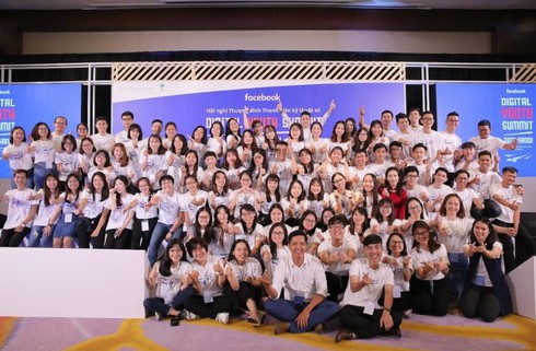 Facebook đào tạo kỹ năng số cho hàng trăm lãnh đạo trẻ Việt Nam - ảnh 1