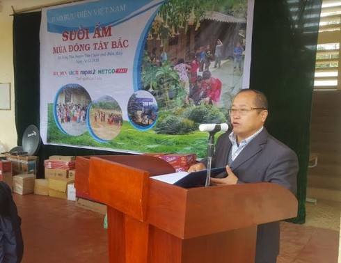 Hàng nghìn chiếc áo ấm đến với trò nghèo vùng cao Điện Biên - ảnh 8
