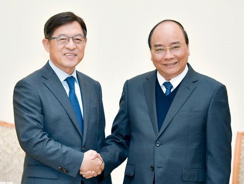 Thủ tướng muốn Samsung đưa Việt Nam trở thành cứ điểm quan trọng nhất toàn cầu - ảnh 1