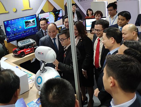 Đưa ICT vào mọi ngõ ngách cuộc sống, hướng tới mục tiêu vì một Việt Nam hùng cường - ảnh 2