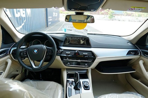 BMW Series 5 thế hệ mới vừa cập cảng Việt Nam - ảnh 6
