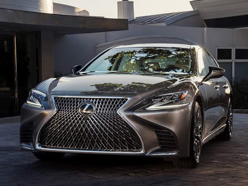 Lexus Việt Nam triệu hồi xe sang LS500 - ảnh 1