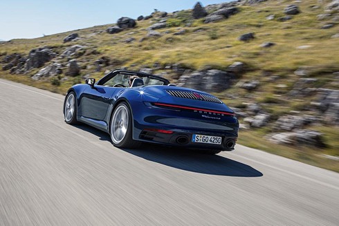 Porsche 911 Cabriolet mui trần có giá từ 8,4 tỷ đồng - ảnh 2