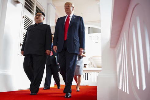 Ai sẽ ăn tối chung với hai lãnh đạo Trump - Kim?