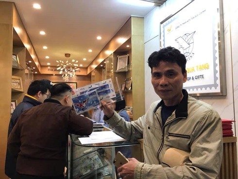 Bán hết 800.000 bộ tem “Chào mừng Hội nghị Thượng đỉnh Hoa Kỳ - Triều Tiên” chỉ sau một ngày - ảnh 2