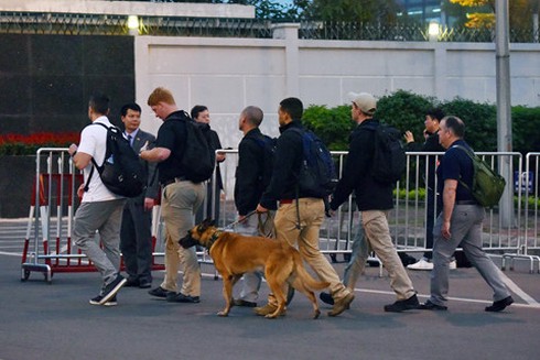 15 phut cang thang khi don Air Force One cua Tong thong My hinh anh 7