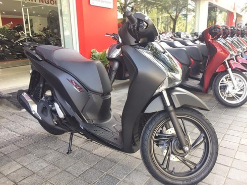Honda SH ngang giá xe hơi, khách Việt không ngại chi tiền - ảnh 1