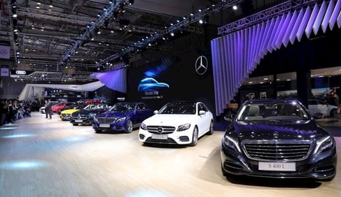 Mercedes-Benz là môi trường làm việc tốt nhất ngành ô tô Việt Nam - ảnh 1