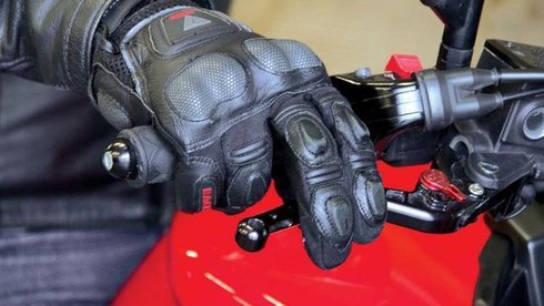 5 cach chay xe giup tiet kiem xang trong thoi 'bao' gia hinh anh 1