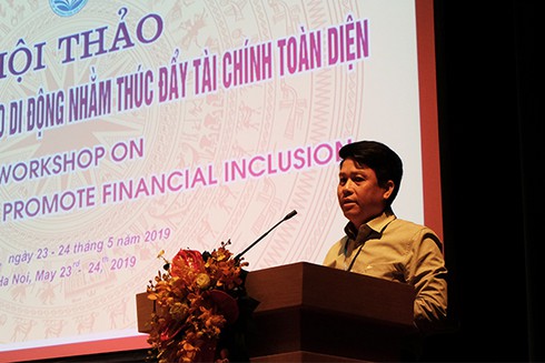 Dịch vụ mobile money khác gì so với ví điện tử?