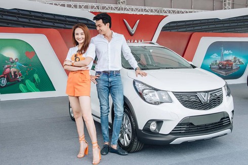 VinFast Fadil hút khách hàng và dàn sao