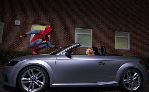Sieu xe cua Audi sanh doi cung Spider-Man trong bom tan sap chieu hinh anh 7 