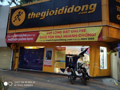 Các chuỗi bán lẻ công nghệ đồng loạt đóng cửa trước giờ G - ảnh 5