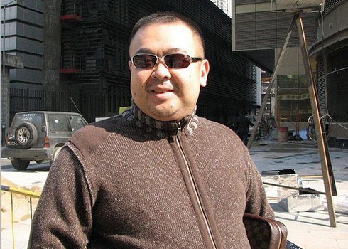 Triều Tiên ra lệnh ám sát anh trai ruột Kim Jong un? - ảnh 1