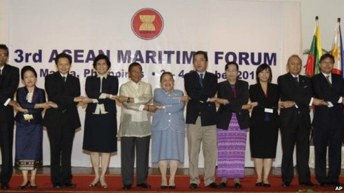 Trung Quốc 'vung tiền' mua thiện cảm của ASEAN? - ảnh 1