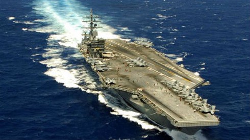 Tàu sân bay Mỹ đã tiến sát bờ biển Syria - ảnh 1