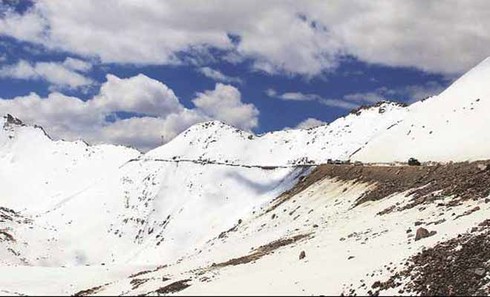 Rời Himalaya, Trung - Ấn kéo xuống Ấn Độ Dương 'choảng nhau'? - ảnh 1